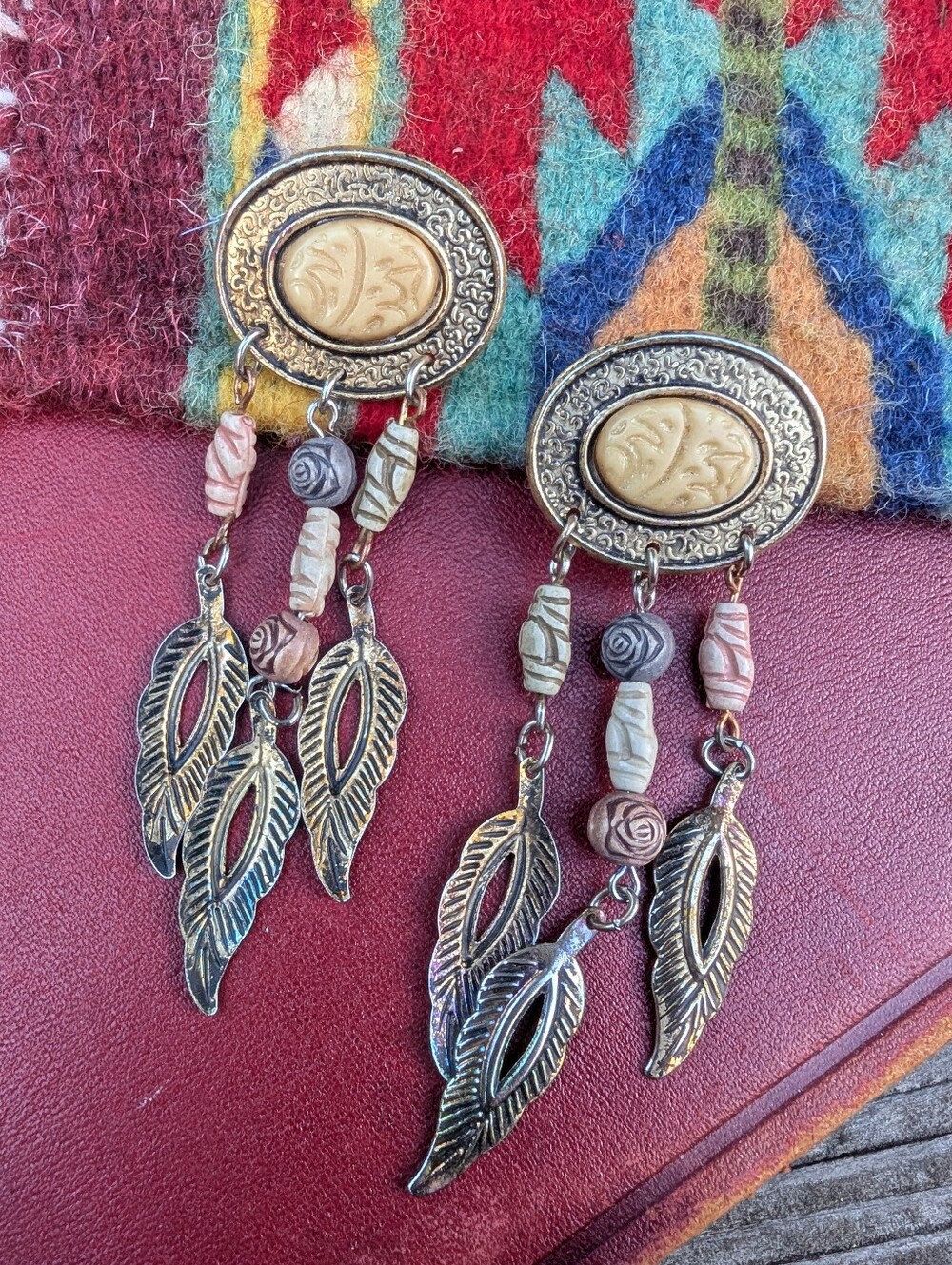 Southwestern Dangle Feather Bead Earrings - Pink & Cream Accents